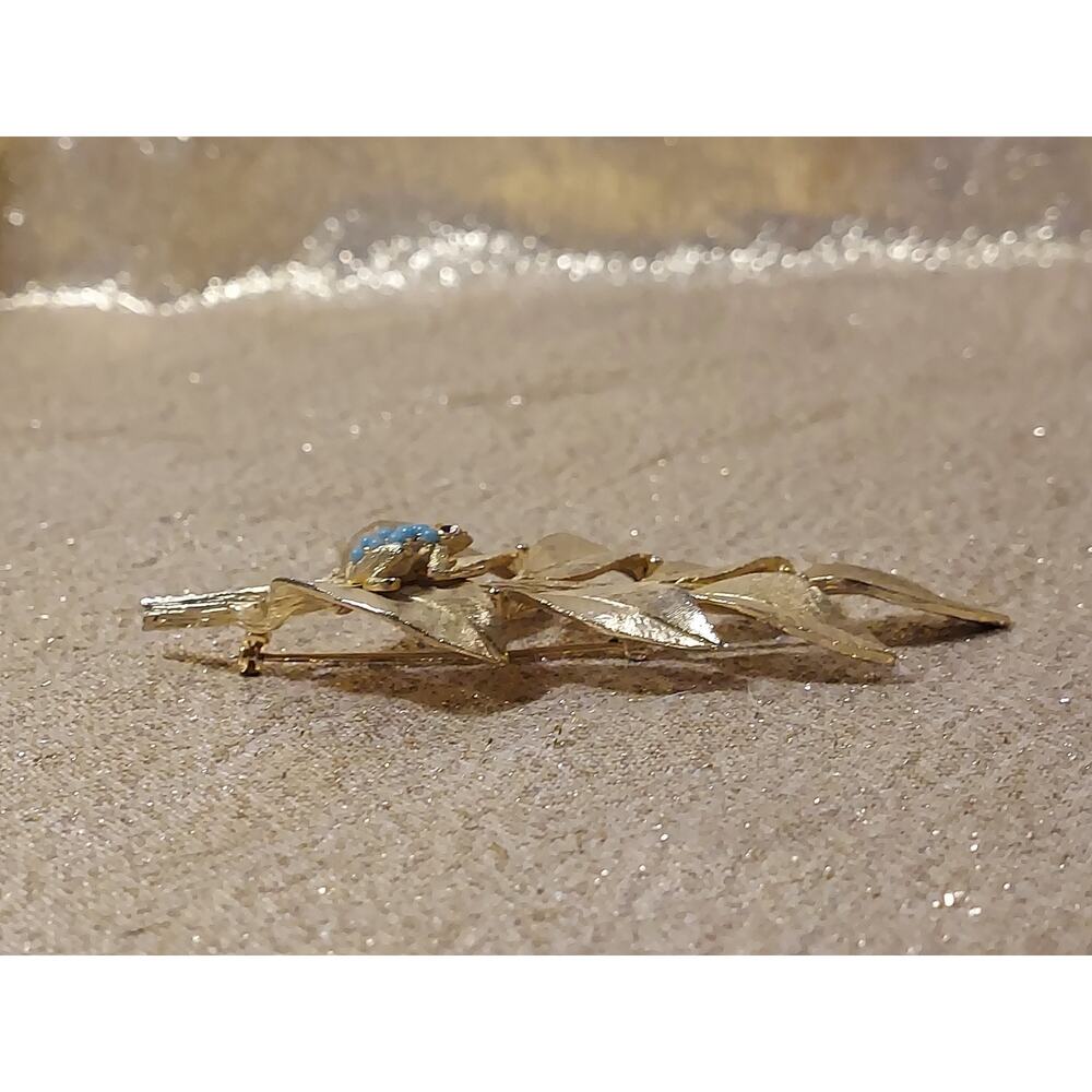 Vintage Large Brooch LEDO 1962 Golden Leaf Frog Faux Turquoise Pin READ - Picture 6 of 11